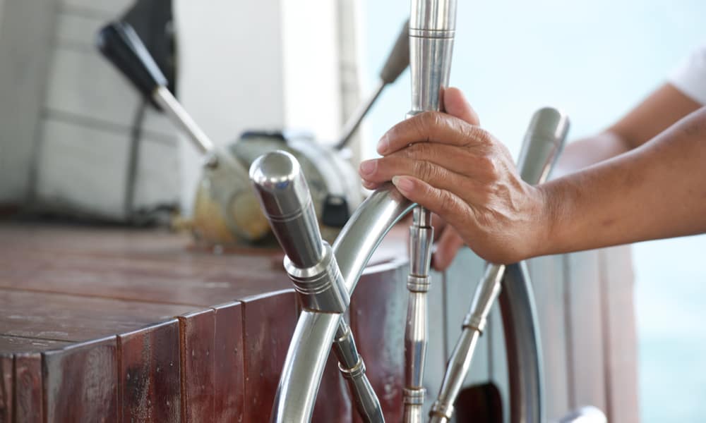 8 Typical Boat Steering Problems (Fix Tips)