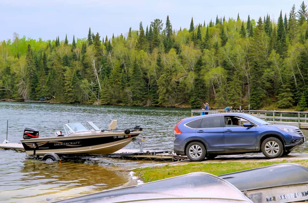 Do You Need Special License To Pull A Boat Behind A Travel Trailer