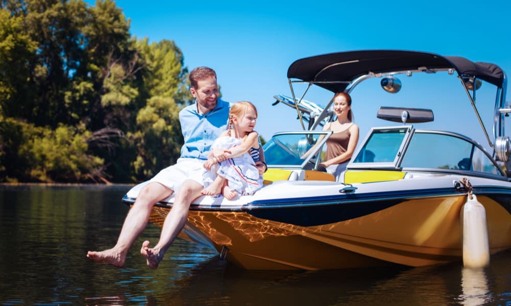 What Size Boat Do I Need (Family size Chart)
