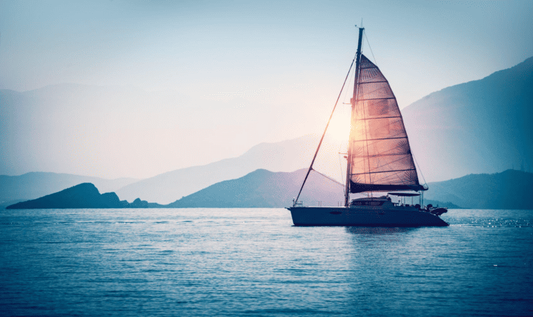 Top 6 Sailing Destinations Across the Globe For Novice Sailors